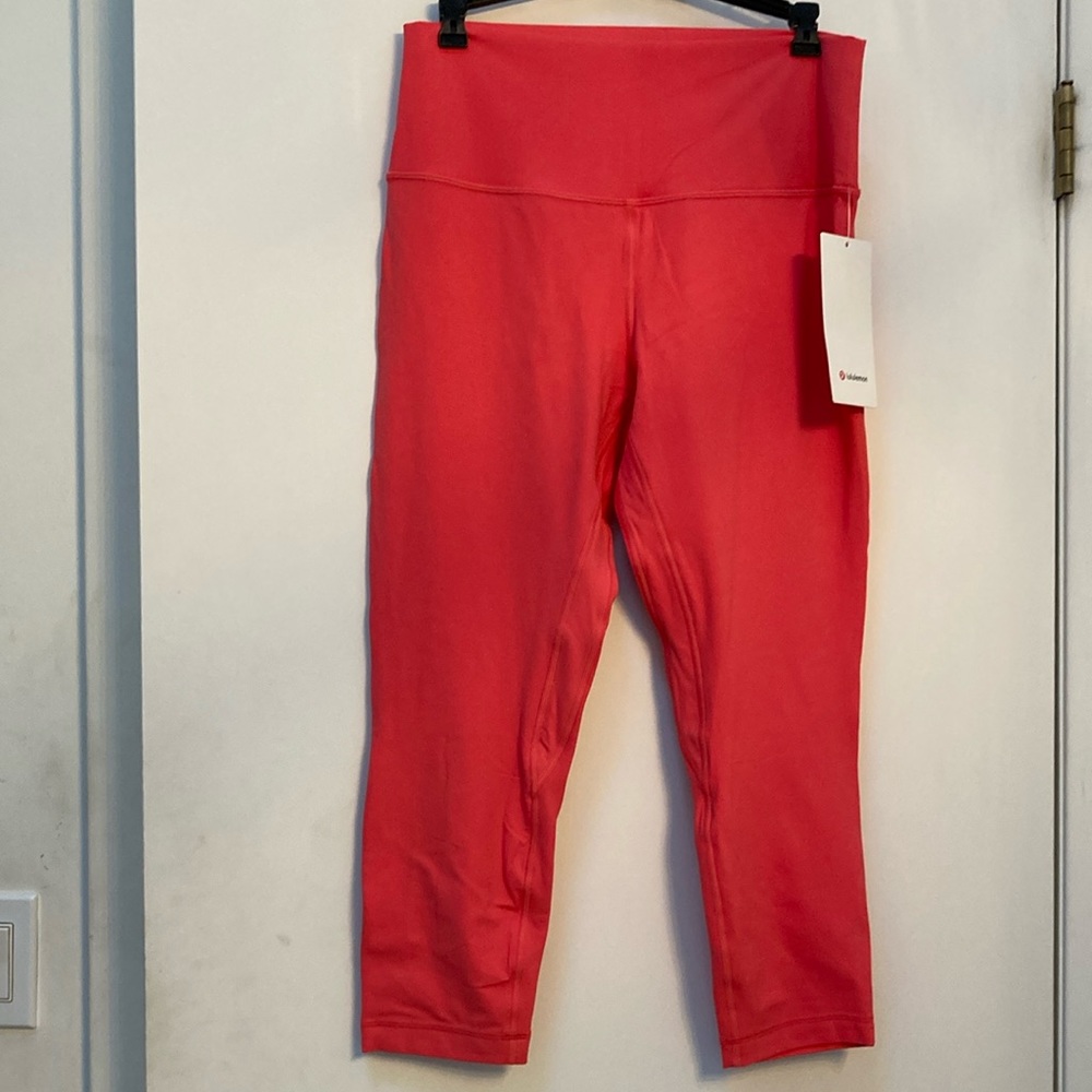 Lululemon Align HR Crop 23”